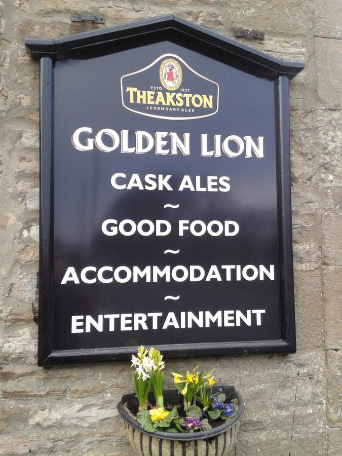 Old Coach House At The Golden Lion Hotel Saint Johns Chapel Exterior photo